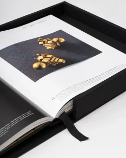 Assouline Sieraden^Goud: The Impossible Collection (Speciale Editie)
