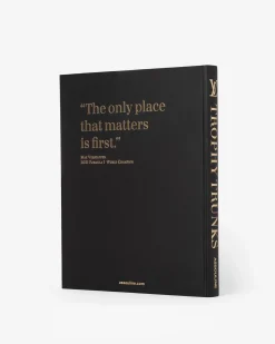 Assouline Iconische Merken^Louis Vuitton: Trophy Trunks